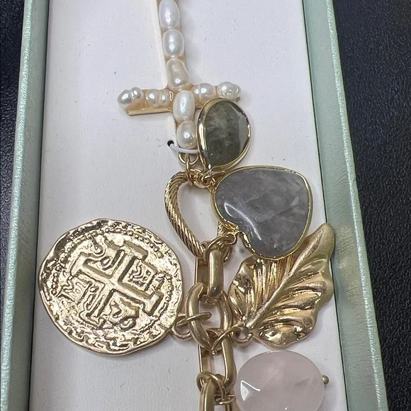 Atterri | Freshwater Pearl Semi Precious Stone Faith Prayer🙏🏽Inspired Bag Charm - Picture 8 of 9